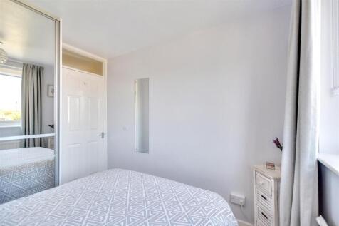 Bedroom 2_2.jpeg