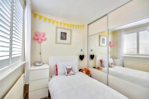 Bedroom 3_2.jpeg