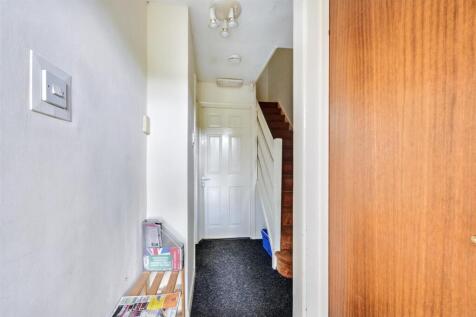 Hallway_1.jpeg