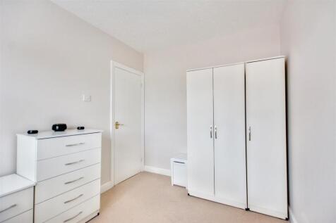 Bedroom 2_2.jpeg