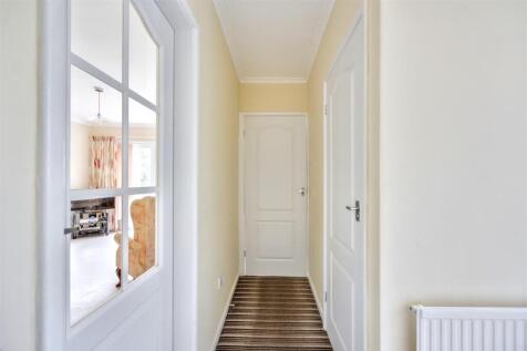 Hallway.jpeg