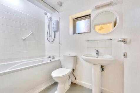 Ground Floor Bathroom.jpeg