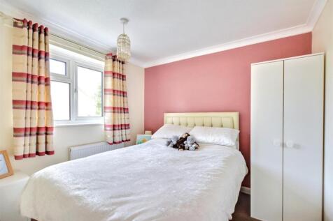 Bedroom 2_1.jpeg