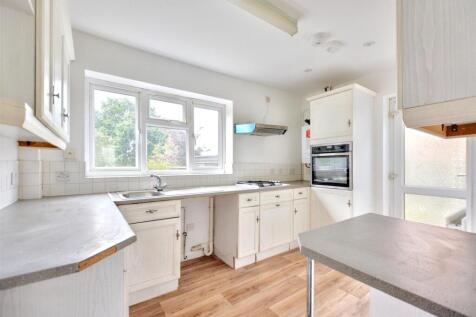 Kitchen_1.jpeg