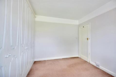 Bedroom 2_2.jpeg
