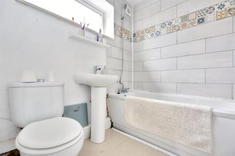 Bathroom.jpeg