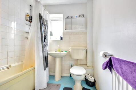 Bathroom.jpeg