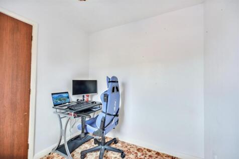 Bedroom 2_1.jpeg