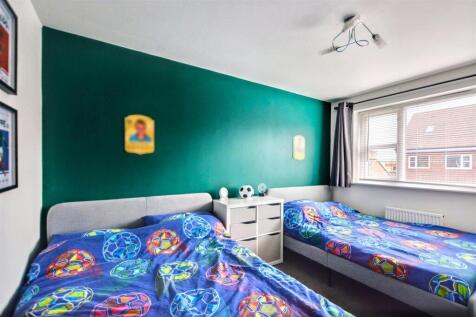 Bedroom 3_1.jpeg