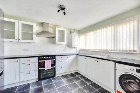 Kitchen_1.jpeg