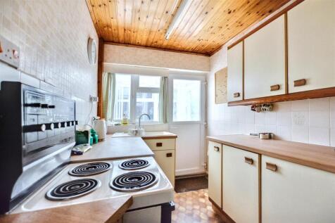 Kitchen_1.jpeg