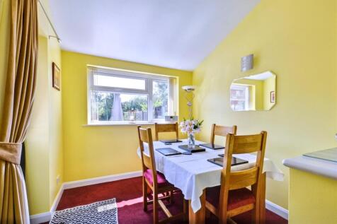 Dining Room_1.jpeg