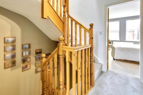 1st Floor Landing.jpeg