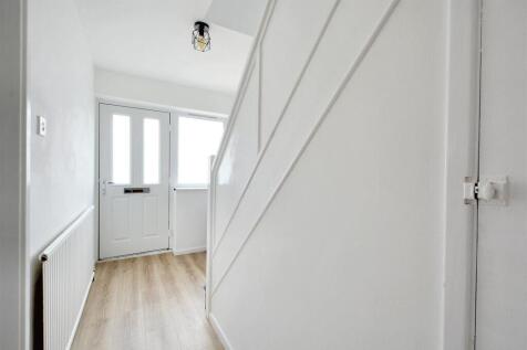 Hallway_1.jpeg