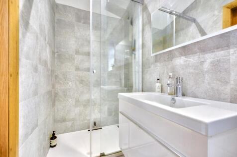 Shower Room_2.jpeg