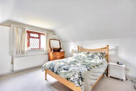 Bedroom 4_1.jpeg