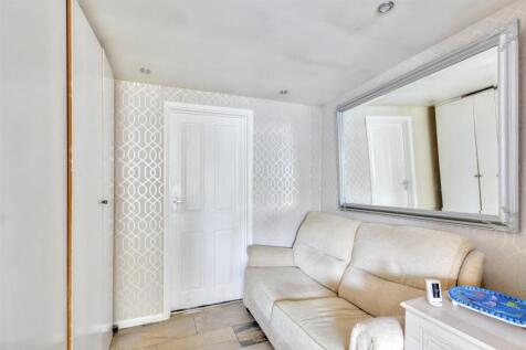 Sitting Room_1.jpeg