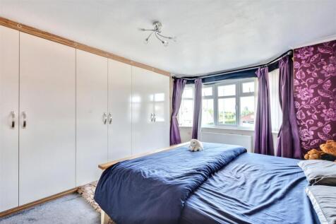 Bedroom 1_1.jpeg