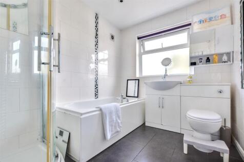 Bathroom.jpeg