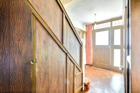 Hallway_2.jpeg