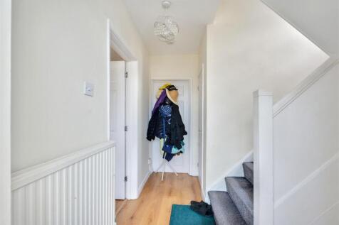 Hallway_2.jpeg