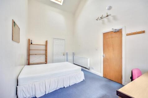 Bedroom 3_2.jpeg
