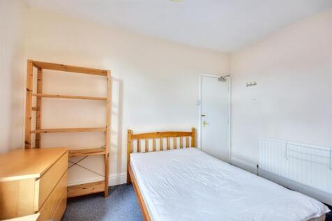 Bedroom 5_2.jpeg