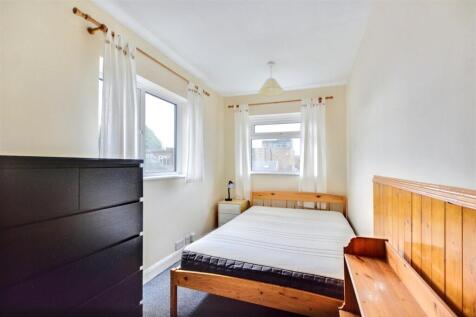 Bedroom 6_1.jpeg
