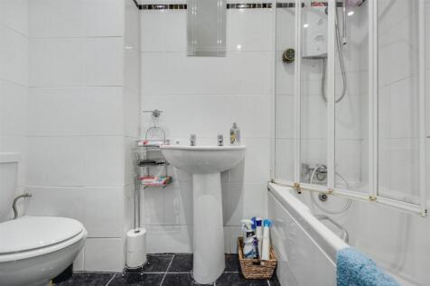Bathroom.jpeg
