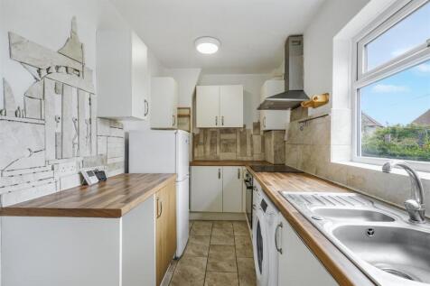 Kitchen 1_1.jpeg