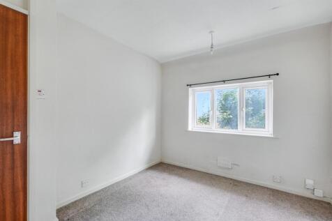 Bedroom 2.jpeg
