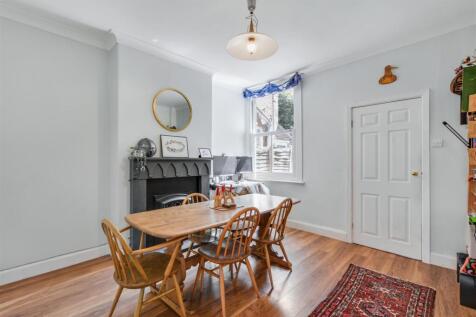 Dining Room_2.jpeg