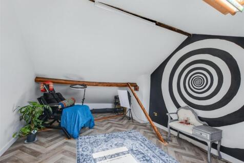 Loft Room_3.jpeg