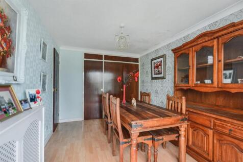 Dining Room_2.jpeg