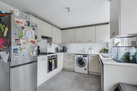 Kitchen_1.jpeg