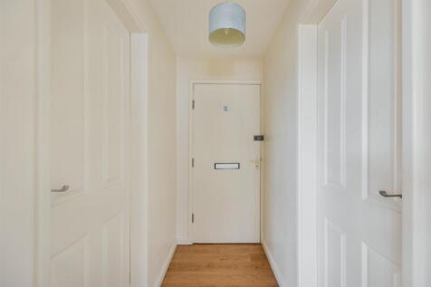 Hallway.jpeg