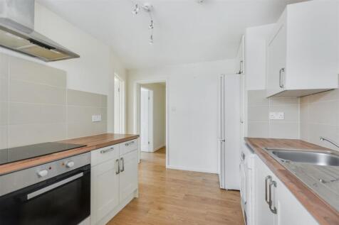 Kitchen_2.jpeg