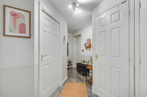 Hallway.jpeg