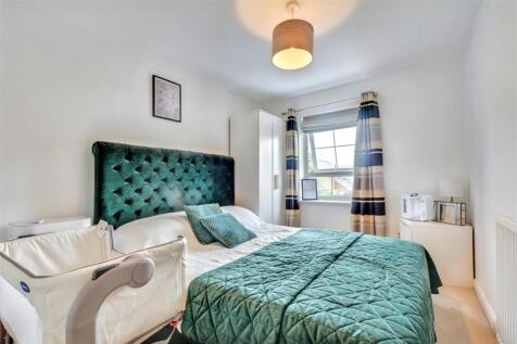 Bedroom One_2.jpeg