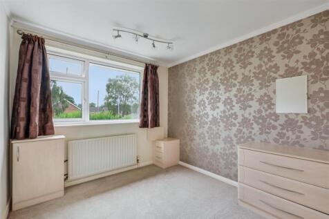 Bedroom 1.jpeg