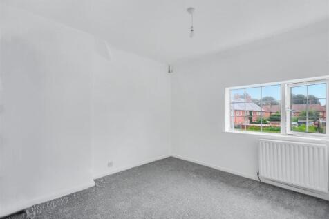 Bedroom 1_1.jpeg