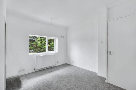 Bedroom 2_1.jpeg