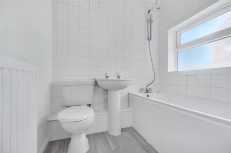 Bathroom.jpeg