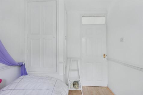 Bedroom 3_2.jpeg