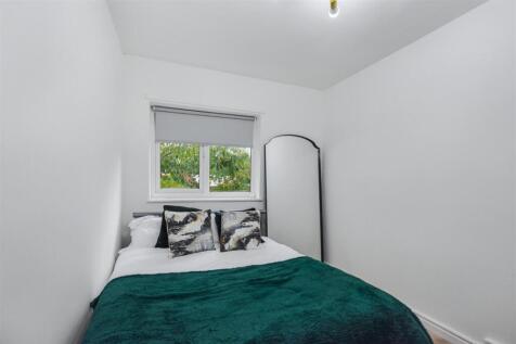 Bedroom 2_2.jpeg