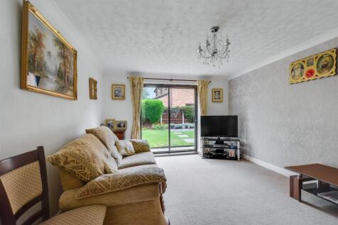 Sitting Room_1.jpeg