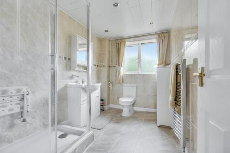En Suite.jpeg