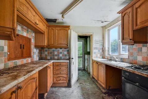 Kitchen_1.jpeg