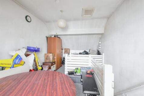 Bedroom 3_1.jpeg