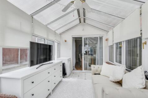 Conservatory_2.jpeg